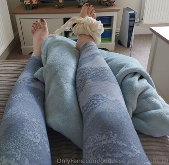 Goddess Peach / goddess_peach_official nude photo #27