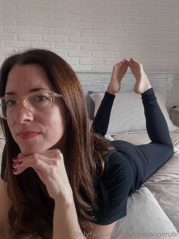 Goddess Anne Fetish Lover V / goddessannerubi nude photo #3