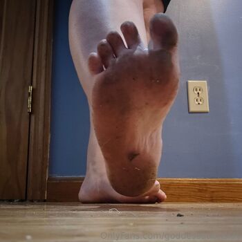 Goddess Aubr / goddessaubrislav / earthlysoles2 / earthlytoes nude photo #9