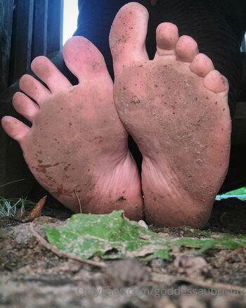 Goddess Aubr / goddessaubrislav / earthlysoles2 / earthlytoes nude photo #10