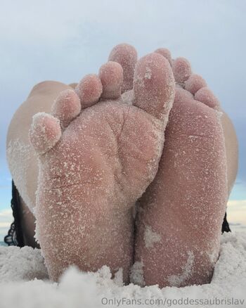 Goddess Aubr / goddessaubrislav / earthlysoles2 / earthlytoes nude photo #14