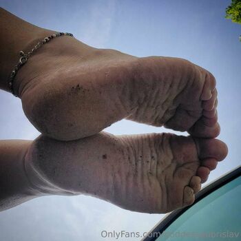 Goddess Aubr / goddessaubrislav / earthlysoles2 / earthlytoes nude photo #32