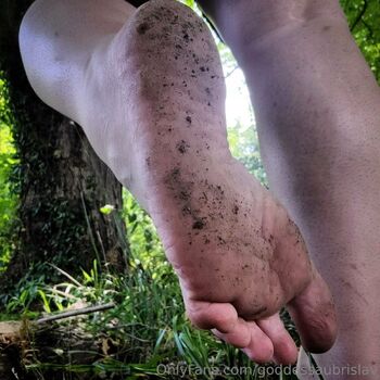 Goddess Aubr / goddessaubrislav / earthlysoles2 / earthlytoes nude photo #35