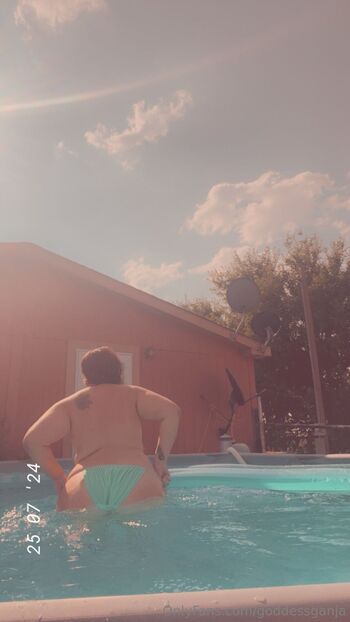 Goddess Ganj / goddessganja nude photo #24