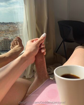 Goddess Jessy Fre / goddessjessyxxl2 nude photo #2