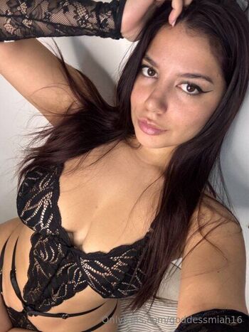 Goddess Miah / goddessmiah16 nude photo #31