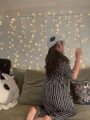 Mia Sophia / goddessmiasophiax nude photo #33