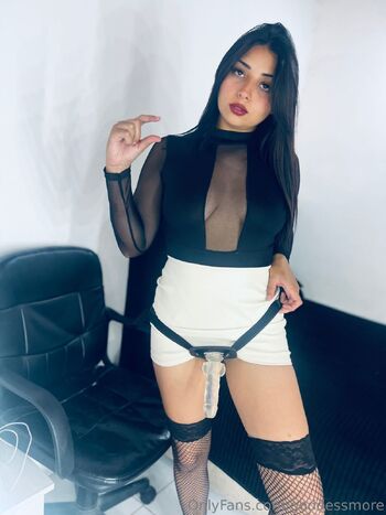 goddess more / goddessmore / goddessmoreee nude photo #9