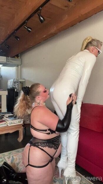 Goddess Severa / goddesssevera2 nude photo #18