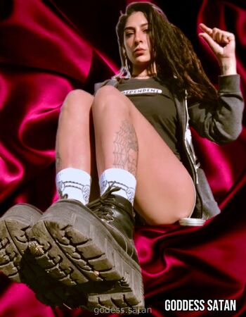 𝙔𝙤𝙪𝙧 𝙛𝙖𝙫 𝙃𝙪𝙢𝙞𝙡𝙞𝙖𝙩𝙧𝙞𝙭 / goddessxsatan nude photo #18
