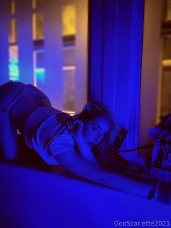 𝙇𝙚𝙨𝙗𝙞𝙖𝙣 𝙂𝙤𝙙 𝙎𝙘𝙖𝙧𝙡𝙚𝙩𝙩 / godscarlette nude photo #15