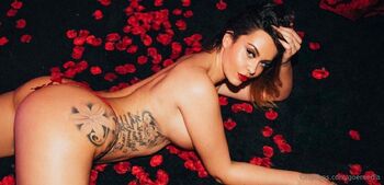 GOE Medi / goemedia nude photo #12