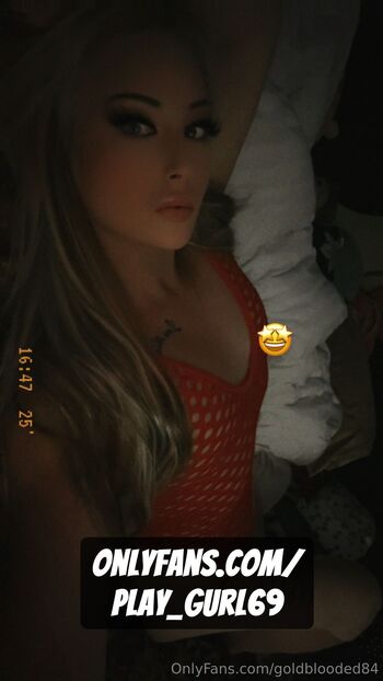 Lia / goldblooded84 nude photo #2