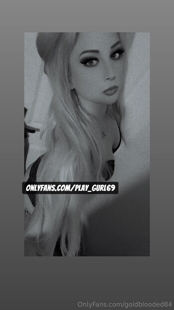 Lia / goldblooded84 nude photo #21