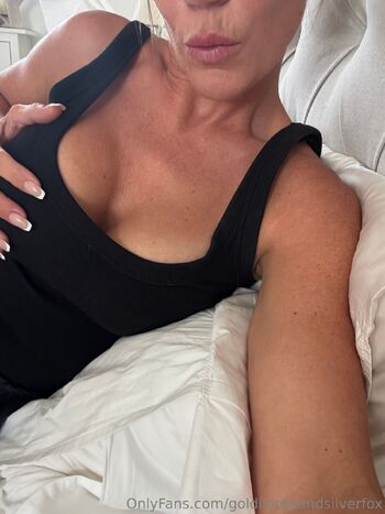 Goldilock / goldilocksuk nude photo #19