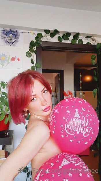 𝙽𝚎𝚡𝚝𝙳𝚘𝚘𝚛𝑵𝒚𝒎𝒑𝒉𝒐 / goldlolabee nude photo #9