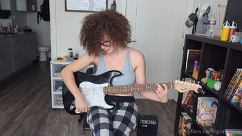 Ash Westfal / gomoreup nude photo #25