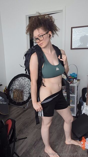 Ash Westfal / gomoreup nude photo #32