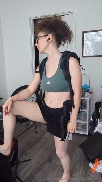 Ash Westfal / gomoreup nude photo #33