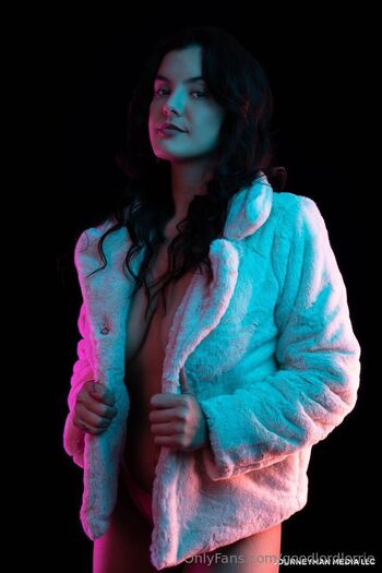 GOODLORDLORRI / goodlordlorrie / vannvagabond nude photo #17