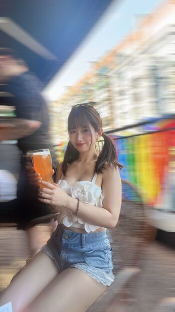 Me / goodluckmei nude photo #3