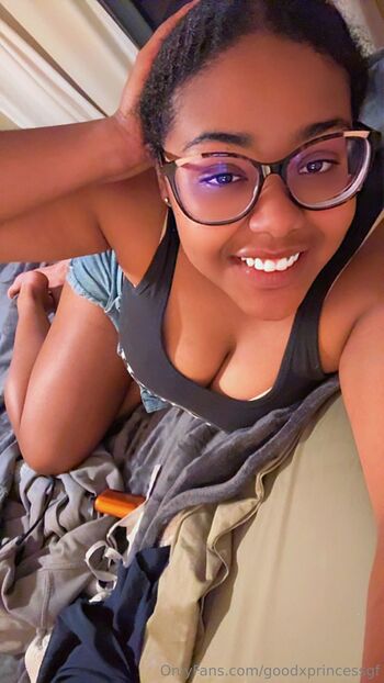 Lauren / goodxprincessgf nude photo #7