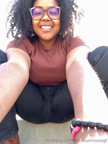 Lauren / goodxprincessgf nude photo #9