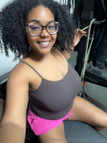 Lauren / goodxprincessgf nude photo #10