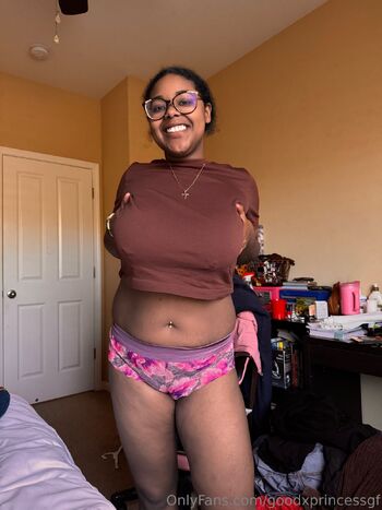 Lauren / goodxprincessgf nude photo #17