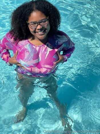 Lauren / goodxprincessgf nude photo #19