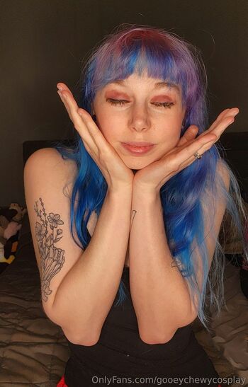 Gooeychewycospla / gooeychewycosplay nude photo #4