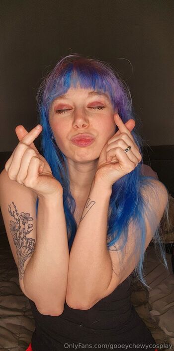 Gooeychewycospla / gooeychewycosplay nude photo #6