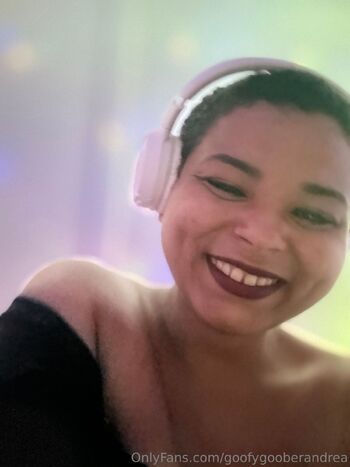 AndreaBellor / goofygooberandrea nude photo #22