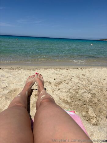 gorgeouspedi nude photo #16