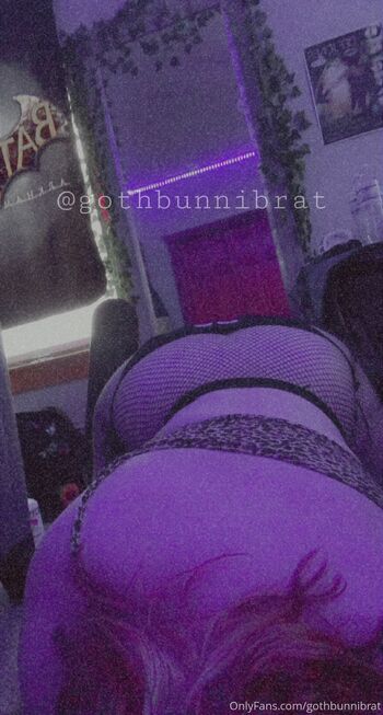 𝓑𝓾𝓷𝓷𝓲 / gothbunnibrat nude photo #11