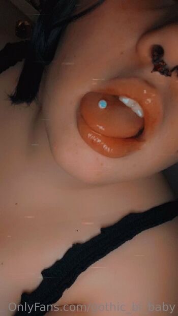 gothic bi baby