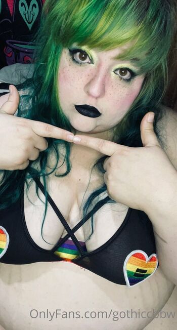 Mari Amor / gothiccbbw nude photo #12