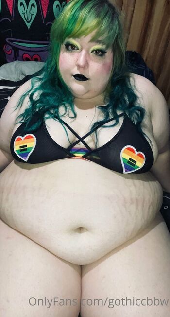 Mari Amor / gothiccbbw nude photo #16