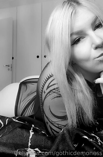 GothicDemones / gothicdemoness nude photo #12