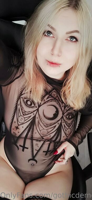 GothicDemones / gothicdemoness nude photo #19