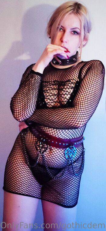 GothicDemones / gothicdemoness nude photo #25