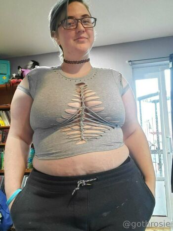 Taco Bell / gothrosie nude photo #10