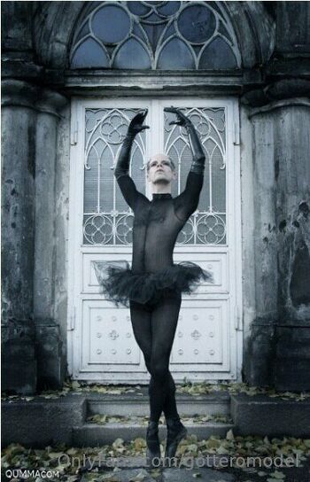 Gottero Mode / gotteromodel nude photo #4