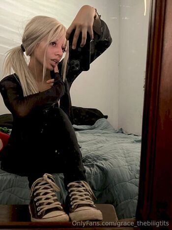 Grac / grace_thebiiigtits nude photo #42