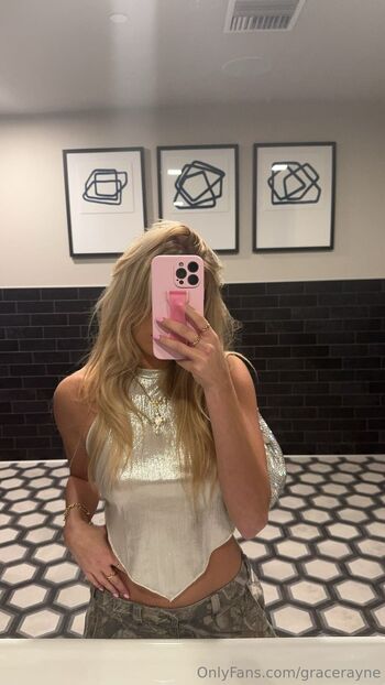 Grace Rayn / gracerayne nude photo #19