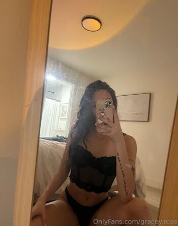 Grace / gracey.rose nude photo #23