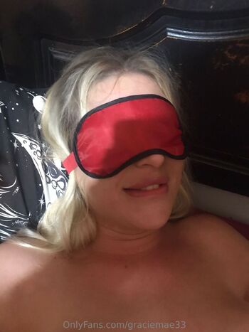 Graci / graciemae33 nude photo #11
