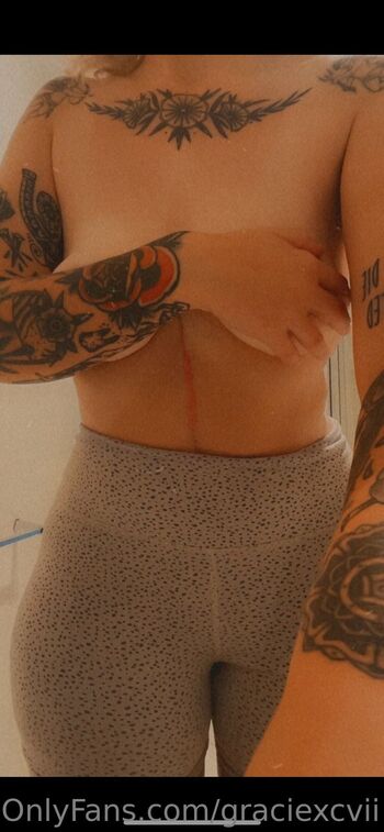 𝖌𝖗𝖆𝖈𝖎 / graciexcvii nude photo #14