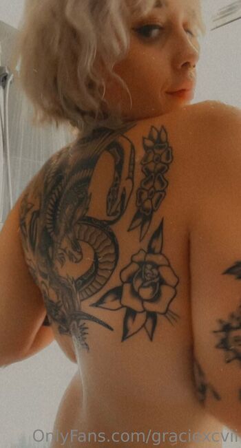 𝖌𝖗𝖆𝖈𝖎 / graciexcvii nude photo #15