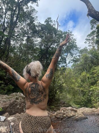 𝖌𝖗𝖆𝖈𝖎 / graciexcvii nude photo #27